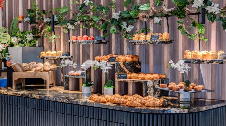 Daily buffet breakfast (EUR 27 per person)