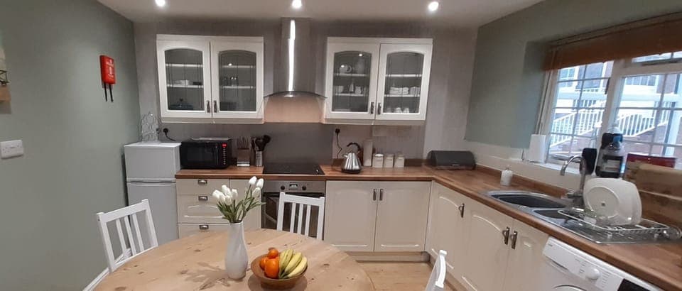 Comfort House, Private Bathroom | Shared kitchen | Highchair