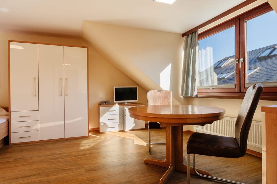Studio Apartment | Soundproofing, free WiFi, bed sheets