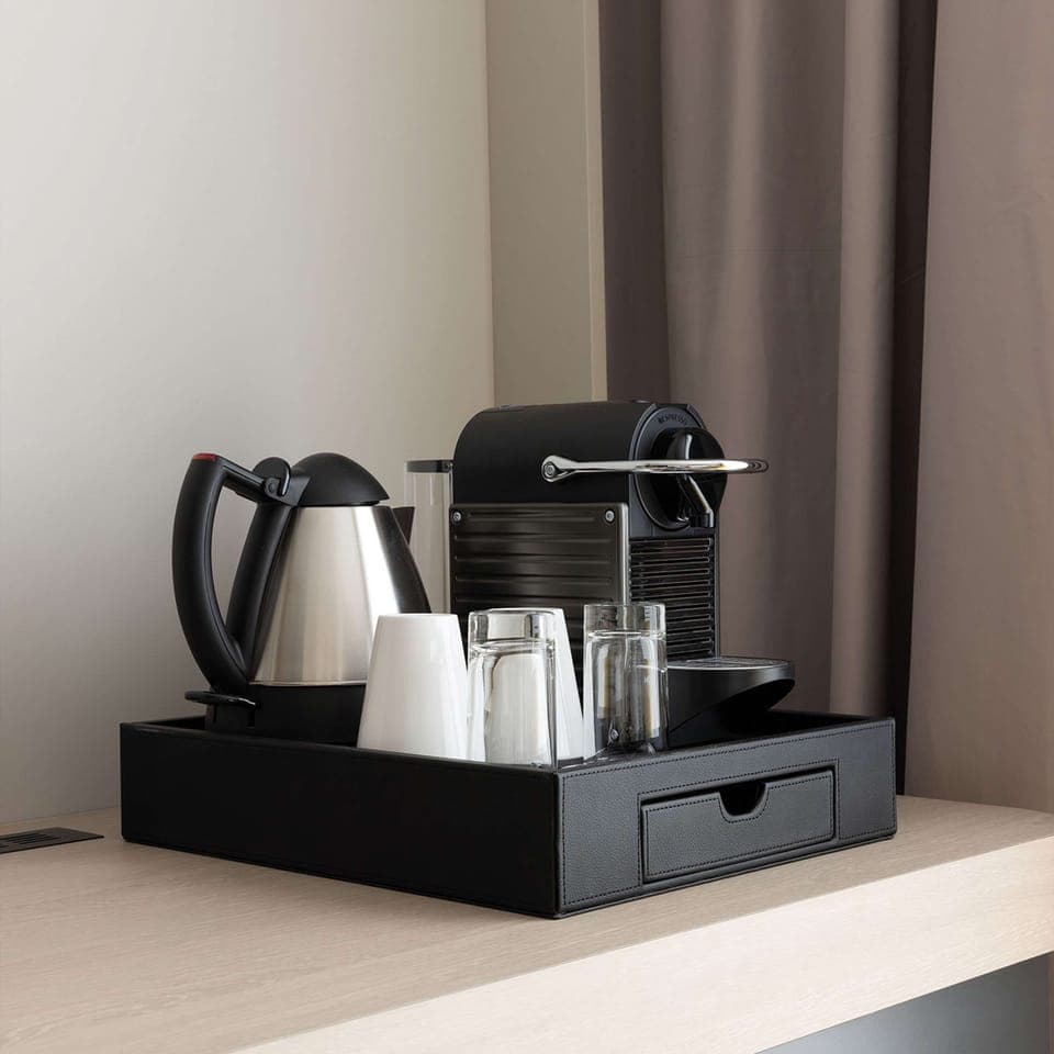 Premium bedding, in-room safe, laptop workspace, blackout drapes