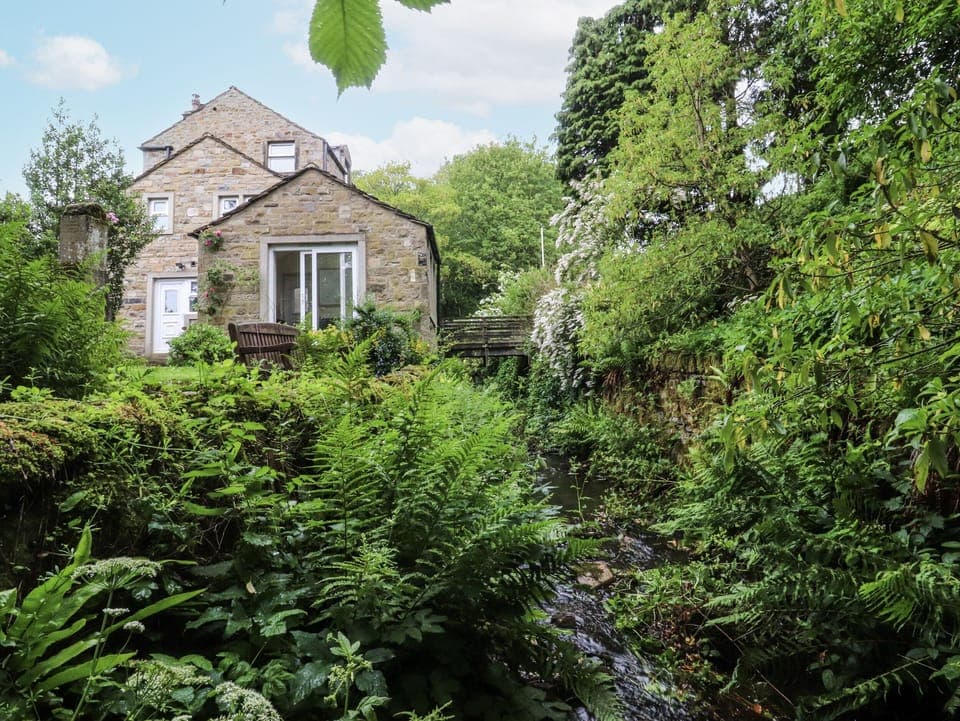 Cottage | Exterior detail