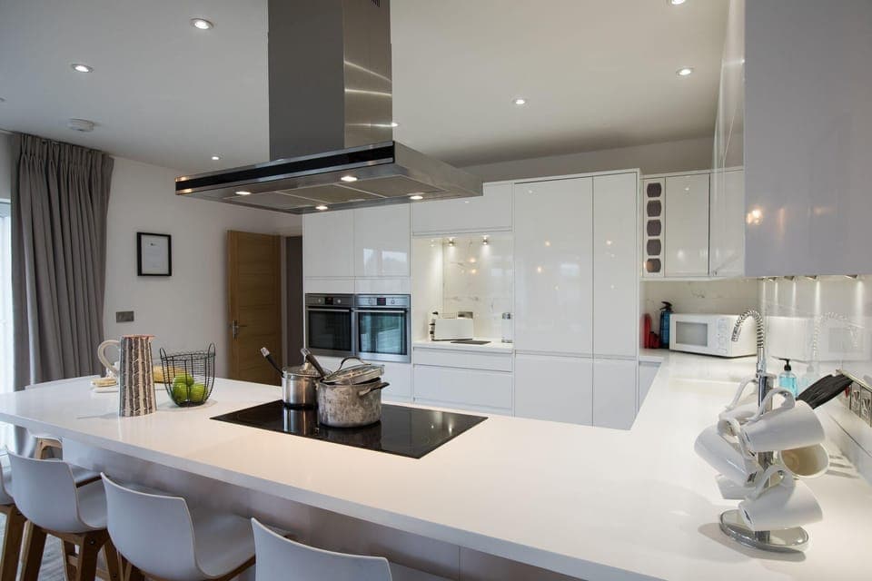 House | 5 bedrooms, WiFi