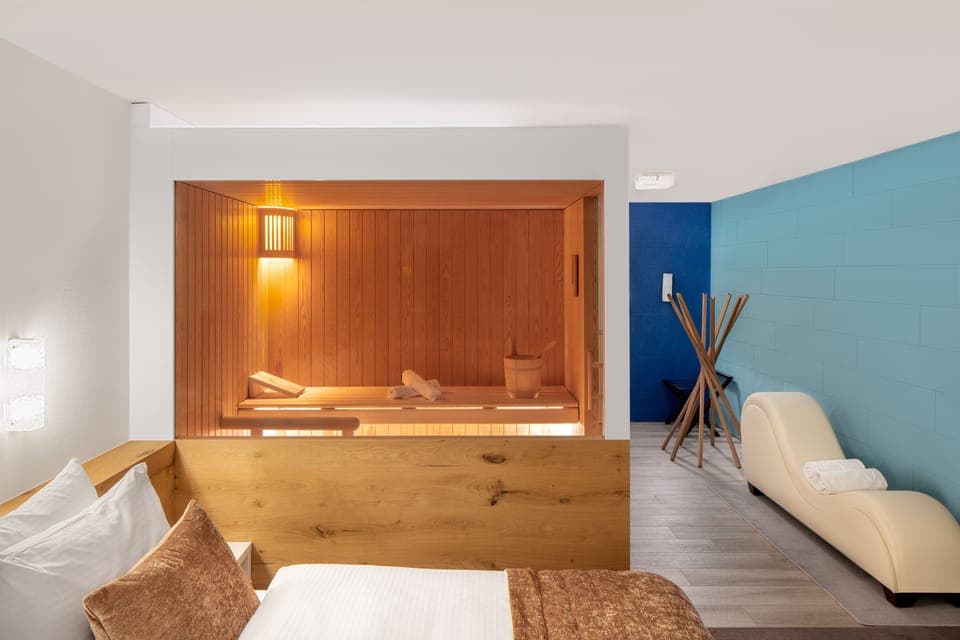 Double Room, 1 Bedroom, Sauna, Mountain View | Hypo-allergenic bedding, minibar, in-room safe, desk