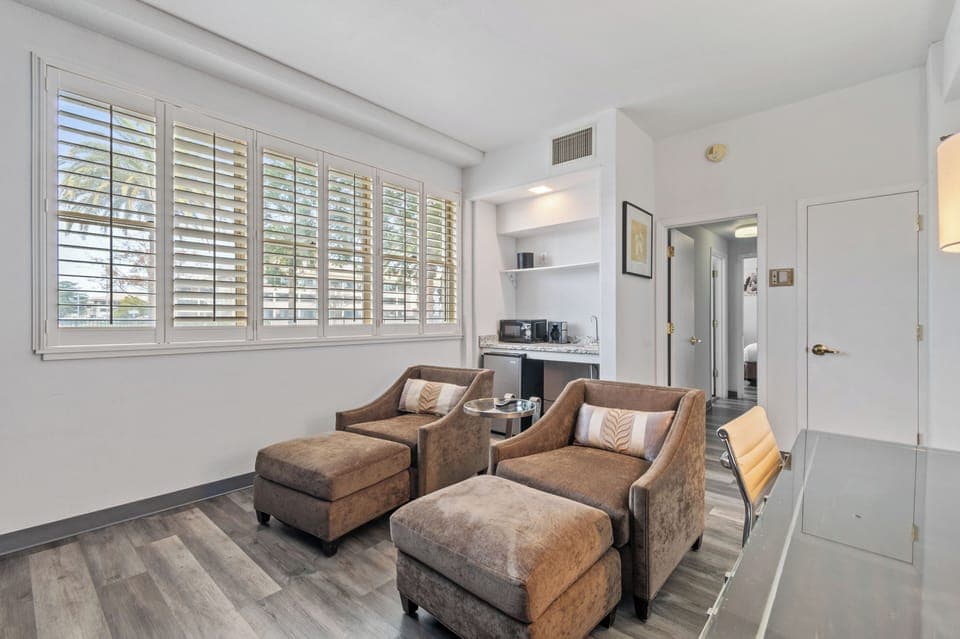 Suite, 1 Bedroom (Queen) | Living area | LCD TV