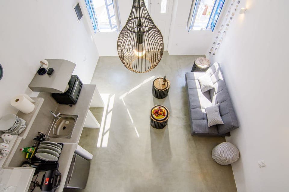 Exclusive House, Patio | Living area | 42-inch LED TV with cable channels, TV