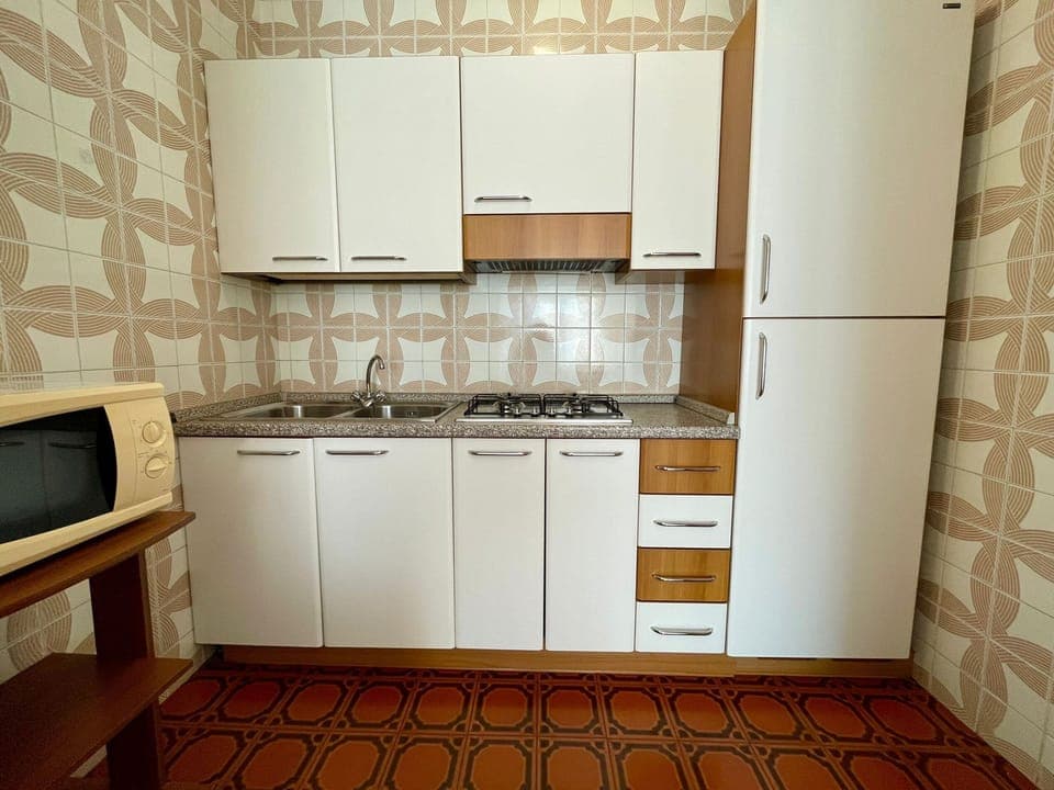 Apartment, 1 Bedroom, Balcony, City View | Interior