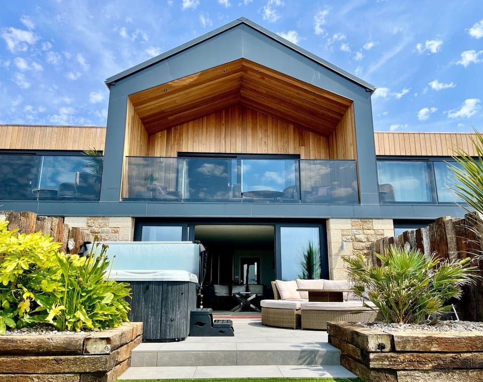 Cottage | Front of property