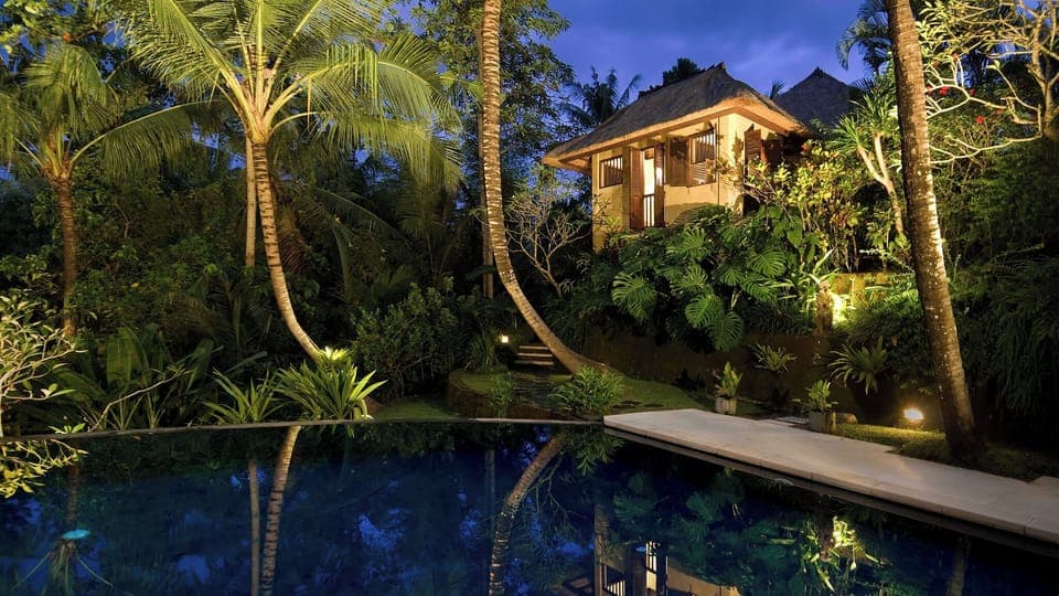 Villa | 4 bedrooms, in-room safe, desk, iron/ironing board