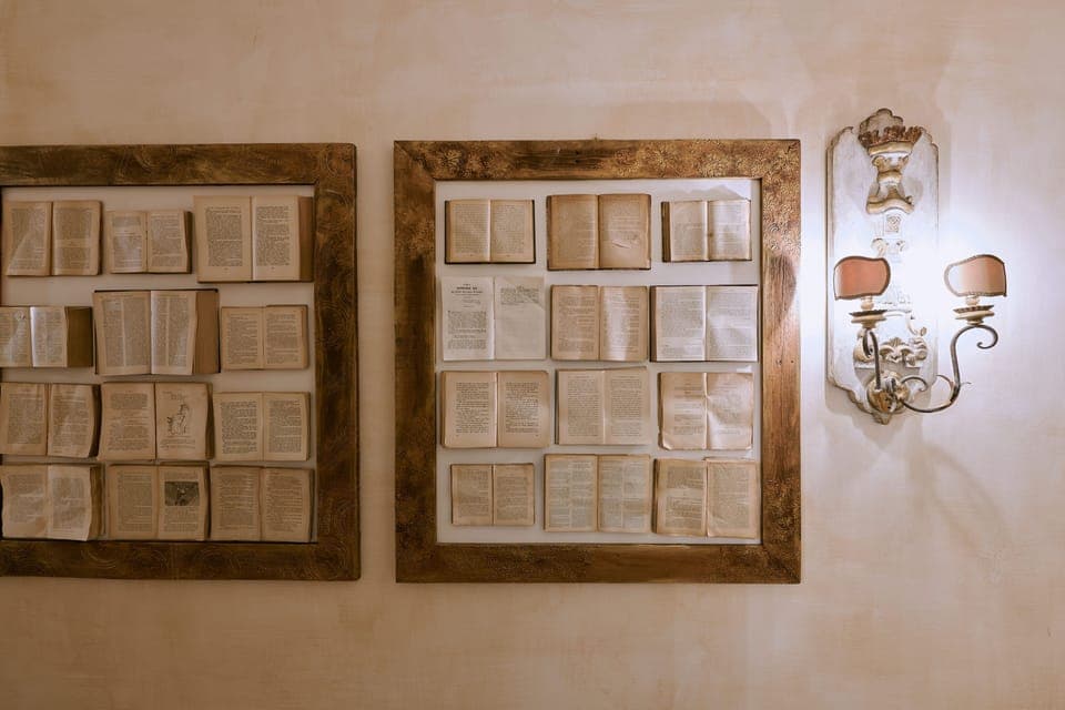 Premium Apartment | Living area | Flat-screen TV