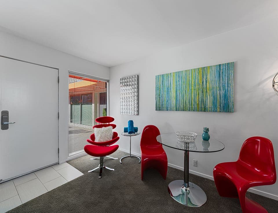 Deluxe Room, 1 King Bed | Premium bedding, pillowtop beds, individually decorated