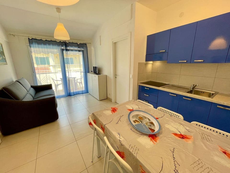 Apartment, 2 Bedrooms, Balcony | Interior