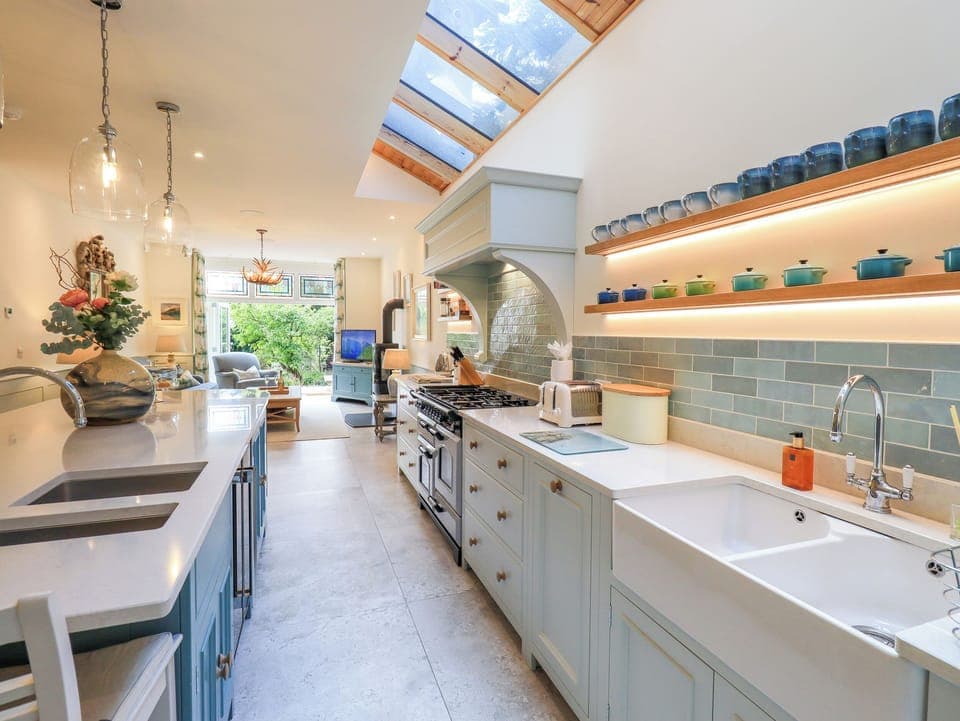 Fridge, dishwasher, electric kettle, toaster