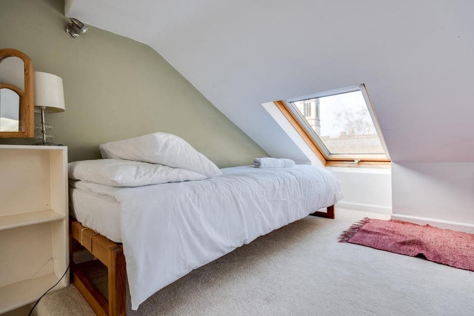 House | 4 bedrooms, WiFi