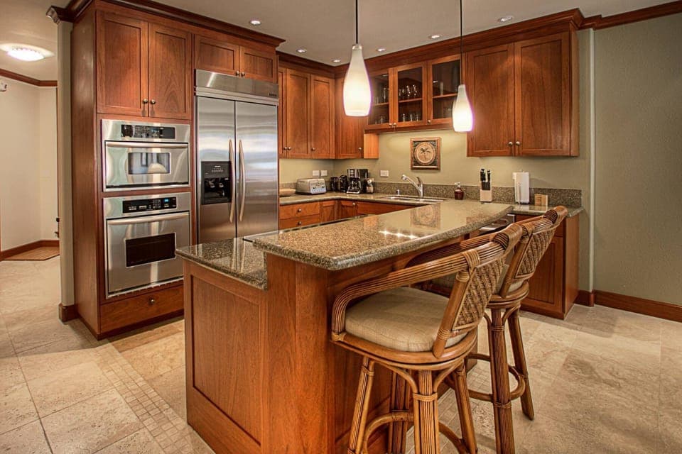 Condo, Multiple Beds, Patio, Garden View (Kolea 11D) | Private kitchen | Fridge, microwave, oven, stovetop