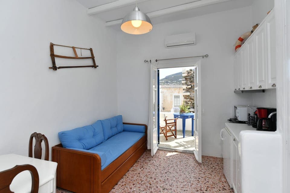 Apartment | Private kitchen | Fridge, oven, stovetop, espresso maker