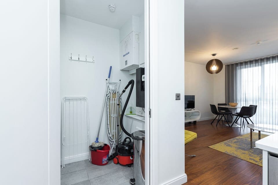 Standard Apartment | 2 bedrooms, laptop workspace, iron/ironing board, free WiFi