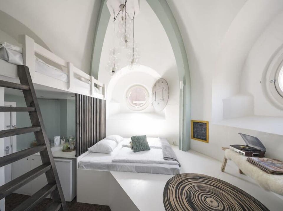 Comfort Studio | In-room safe, individually decorated, individually furnished, free WiFi