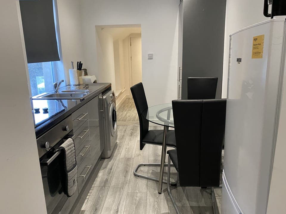 Apartment | Business center