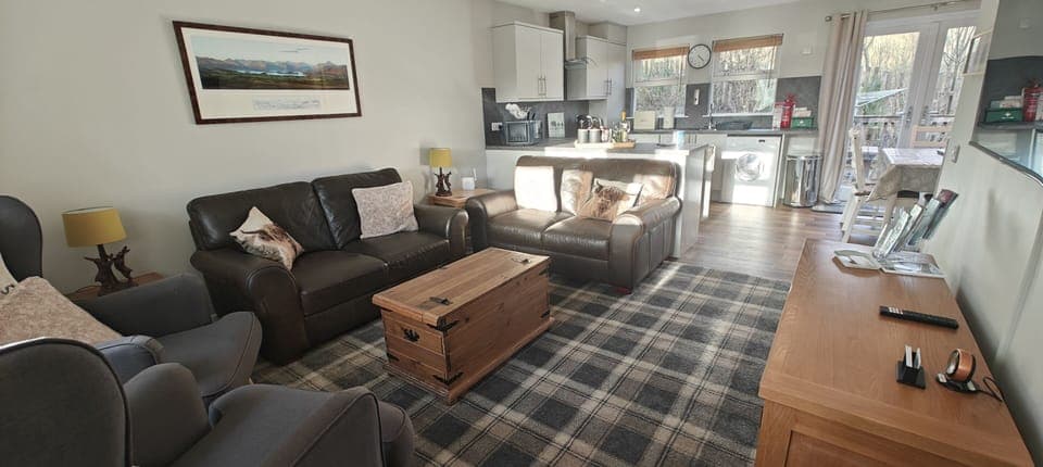 Luxury Cottage, Private Bathroom, Mountain View (Ben Lomond Cottage) | Lounge