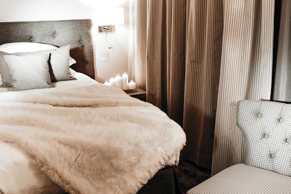 Suite | Premium bedding, in-room safe, desk, iron/ironing board