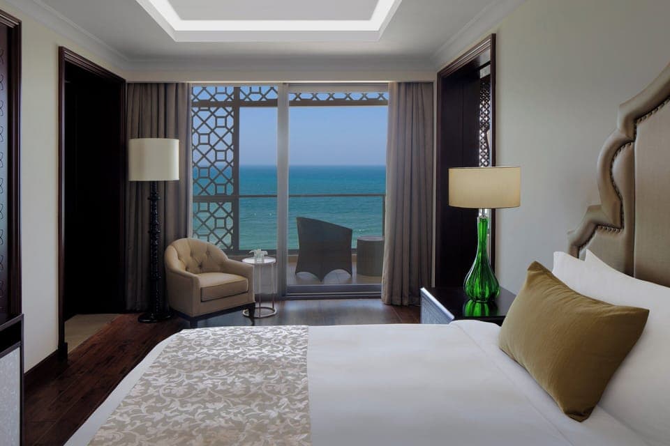 Suite, 1 Bedroom (Sea View) | Pillowtop beds, minibar, in-room safe, desk