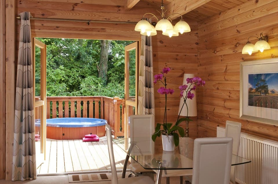 48-inch flat-screen TV with digital channels, TV, fireplace