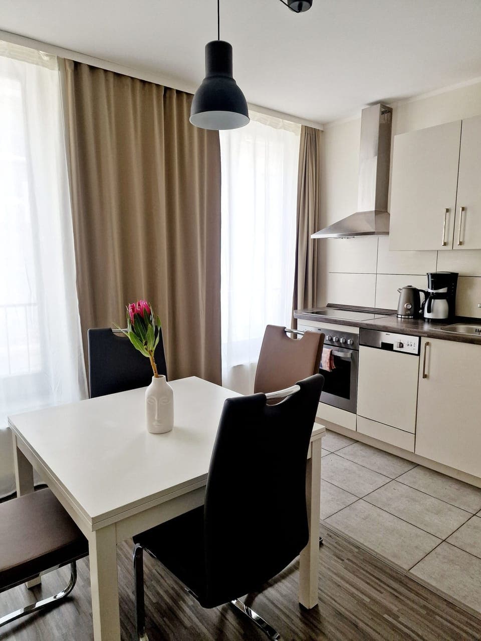 Exclusive Apartment, Private Bathroom (Apartment de Lux Nr. 2) | Dining