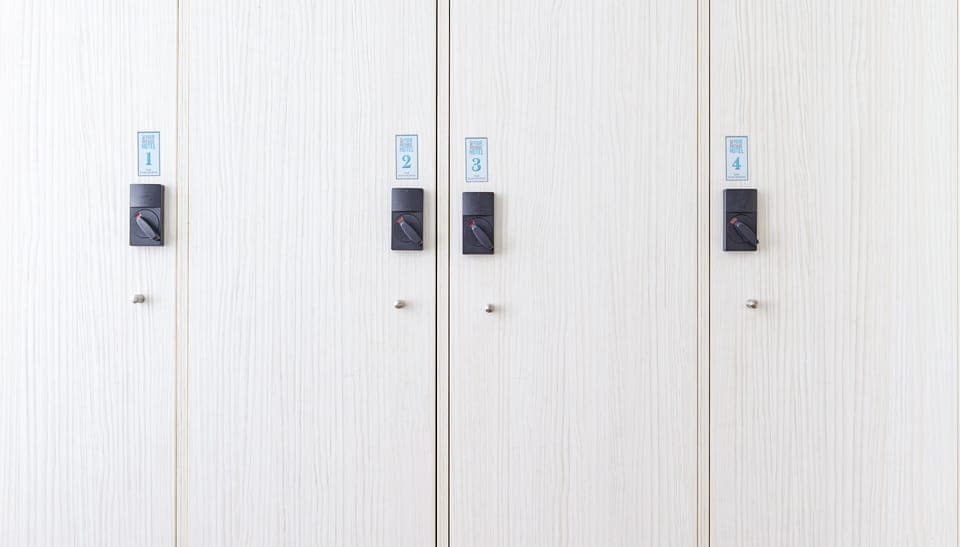 Individually decorated, individually furnished, soundproofing