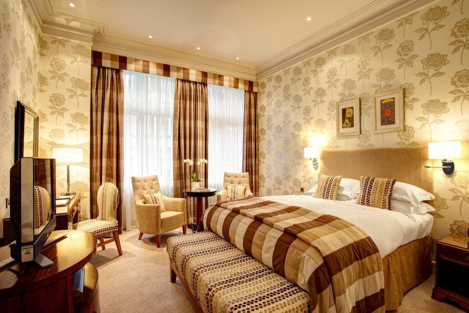 Classic Double Room | Premium bedding, minibar, in-room safe, individually decorated