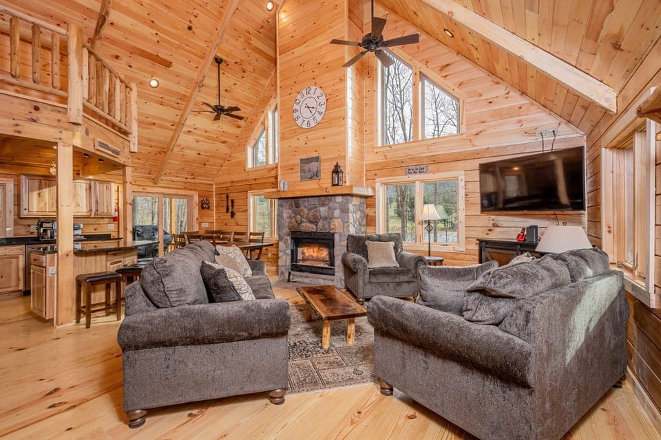 House (5 Bedrooms) | Property amenity