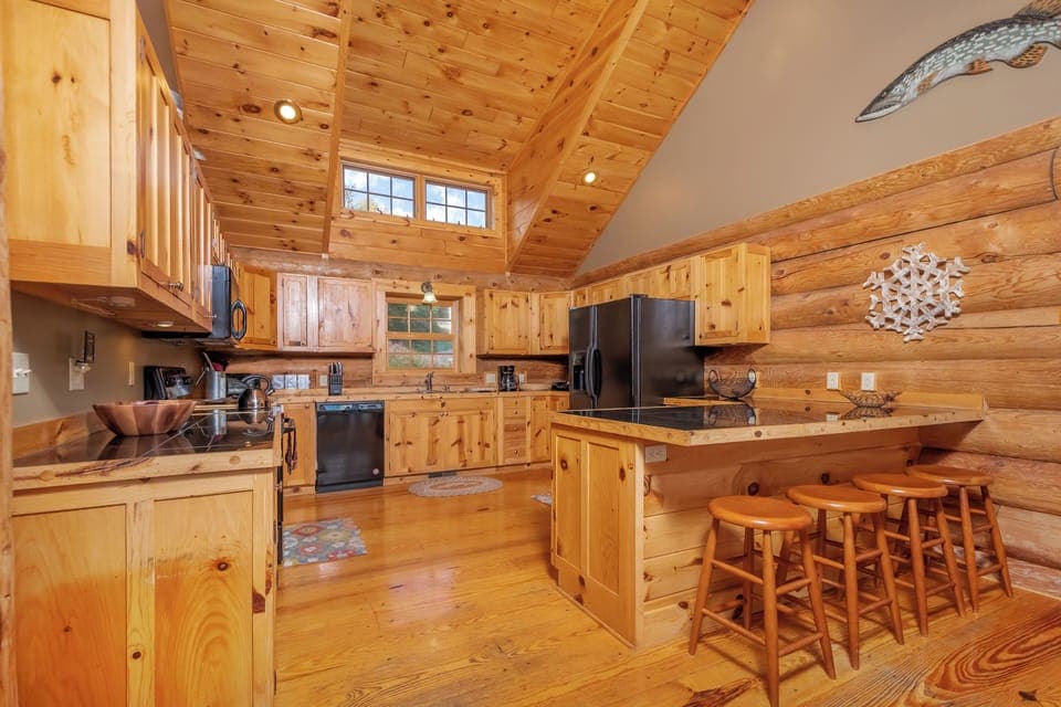 House (5 Bedrooms) | Property amenity