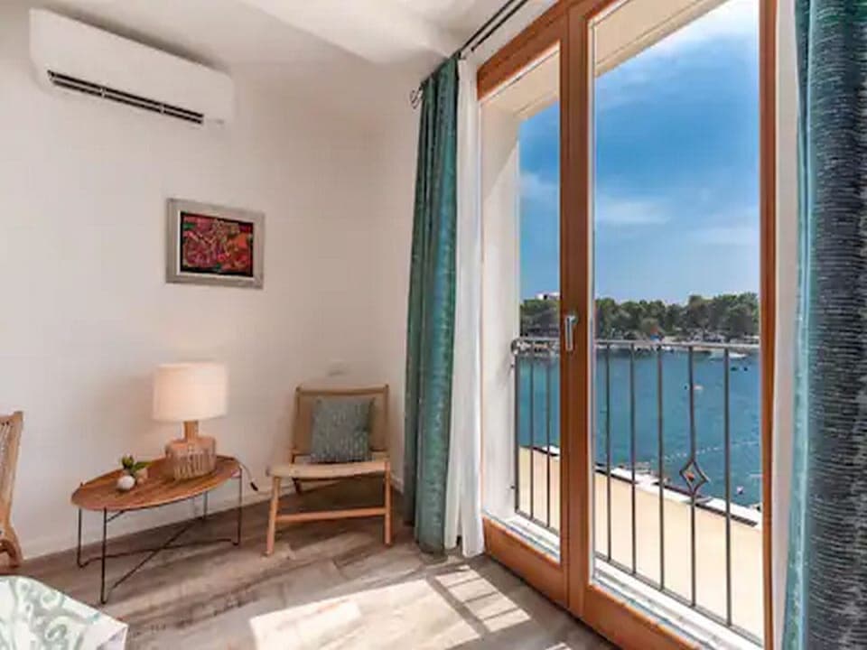 Double Room (Double Room with Sea View 2) | 5 bedrooms