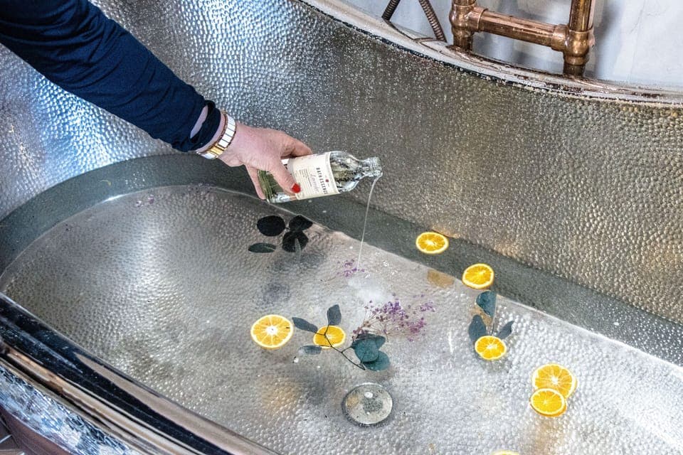 Luxury Cottage, Accessible, Ensuite (Luxury Cottage Sleeps 8 ) | Interior