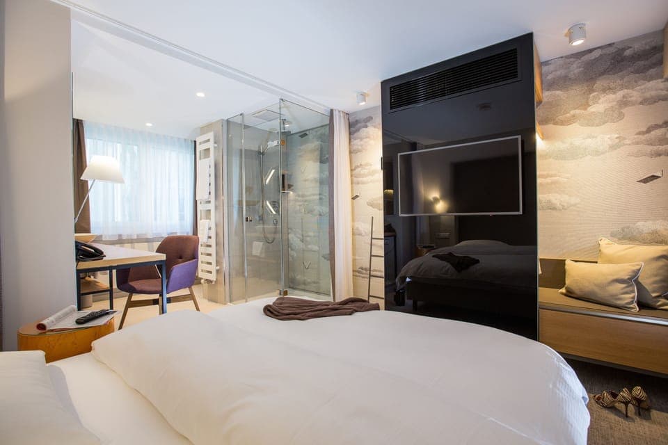 Classic Double Room Single Use | Premium bedding, pillowtop beds, in-room safe, individually furnished