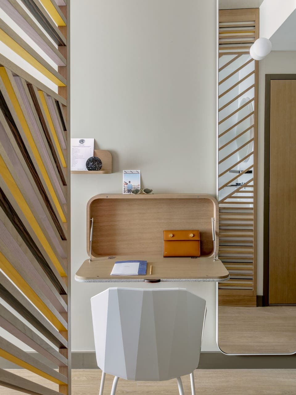 Premium bedding, down comforters, in-room safe, desk