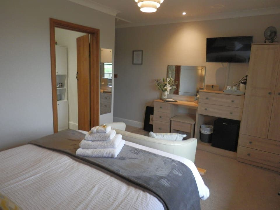 Individually decorated, individually furnished, desk, laptop workspace