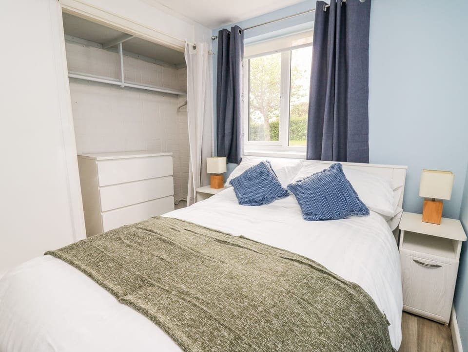 Cottage | 2 bedrooms, individually decorated, individually furnished, free WiFi