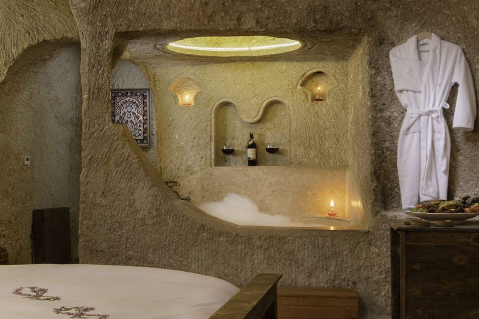 Superior Suite | 1 bedroom, Egyptian cotton sheets, premium bedding, down comforters