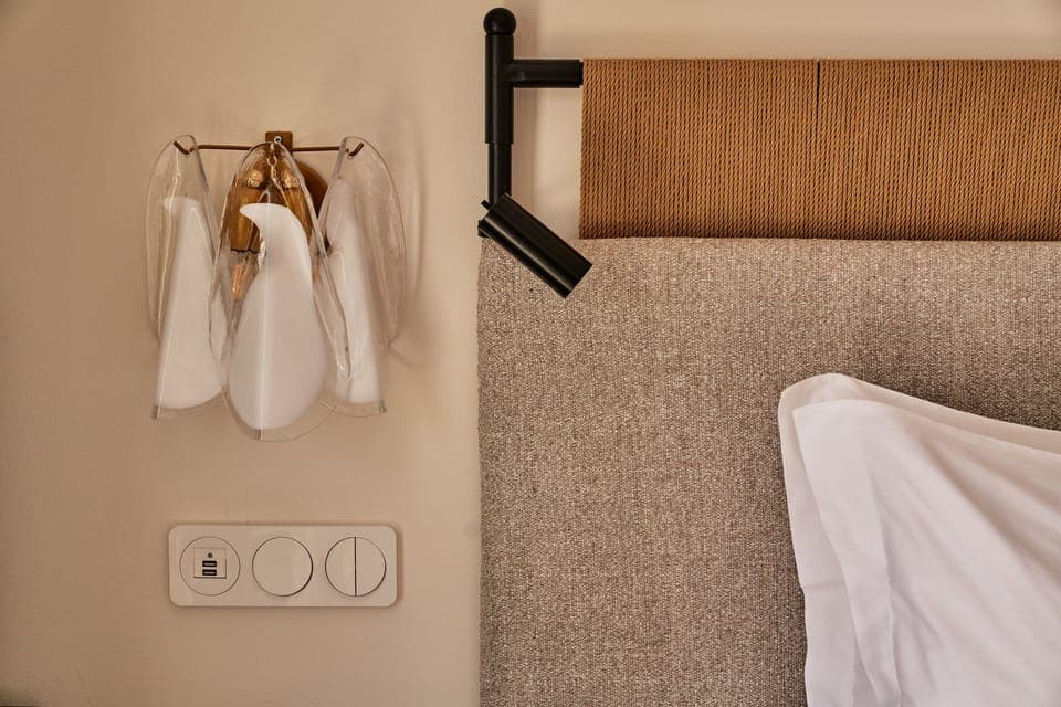 Desk, iron/ironing board, rollaway beds, free WiFi