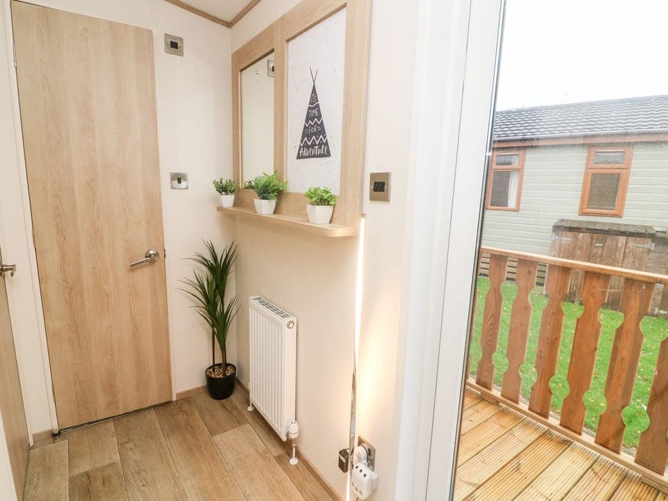 Cottage | 2 bedrooms, individually decorated, individually furnished, free WiFi