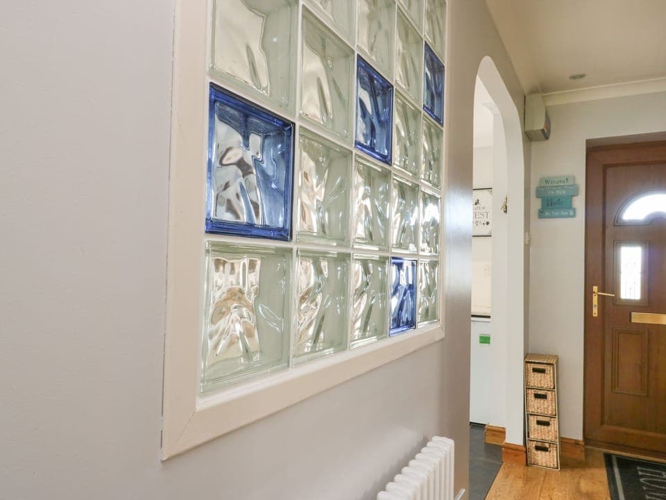 Cottage | 2 bedrooms, individually decorated, individually furnished, free WiFi