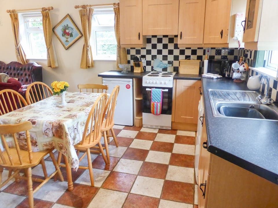 Cottage | Interior