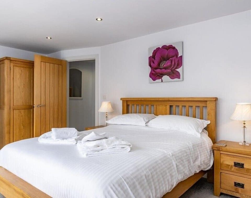 1 bedroom, individually decorated, individually furnished, free WiFi