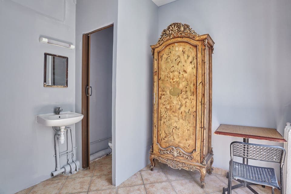 Twin Room | Free WiFi, bed sheets