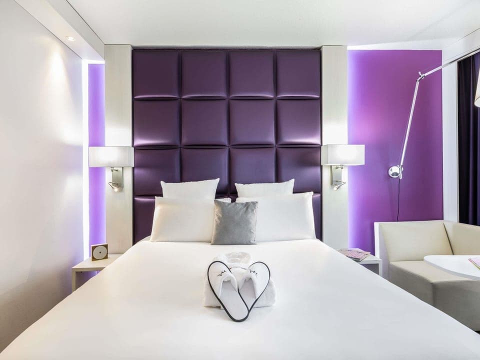 Privilege, Room, 1 Double Bed | Premium bedding, minibar, in-room safe, desk