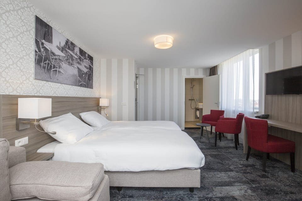 Comfort Double Room | Desk, cribs/infant beds, rollaway beds, free WiFi