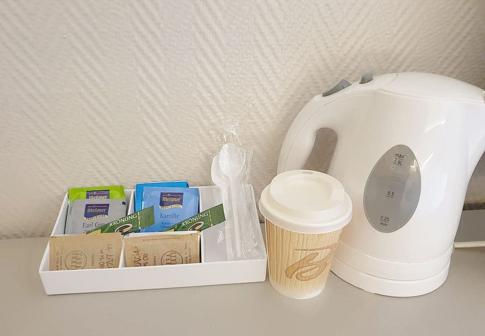 Minibar, in-room safe, desk, free WiFi