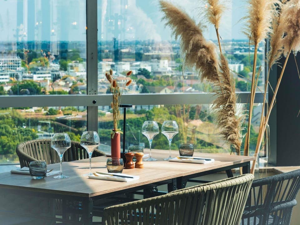 Lunch and dinner served, Modern European cuisine