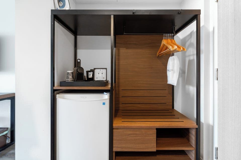 In-room safe, desk, laptop workspace, iron/ironing board