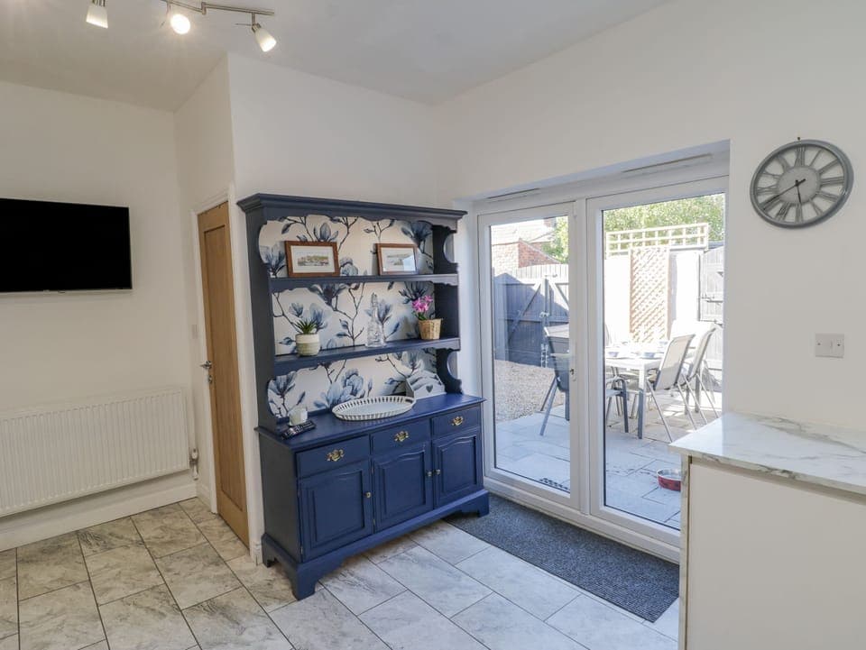 Cottage | 3 bedrooms, individually decorated, individually furnished, free WiFi